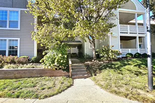 7660 Willow Point Dr, Falls Church, VA 22042 - Photo 1