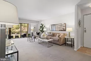 7802 Dassett Ct, Annandale, VA 22003 - Photo 1