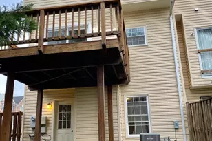 13100 Kidwell Field Rd, Herndon, VA 20171 - Photo 1