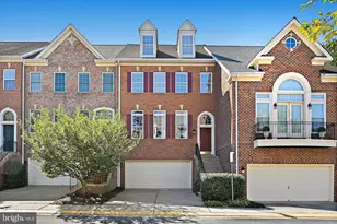 1924 Logan Manor Dr, Reston, VA 20190 - Photo 1