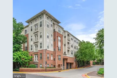 9480 Virginia Center Boulevard #327, Vienna, VA 22181 - Photo 1