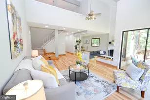 10601 Fiesta Rd, Fairfax, VA 22032 - Photo 1