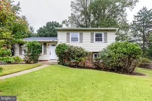 5604 Hilldale Dr, Alexandria, VA 22310 - Photo 1