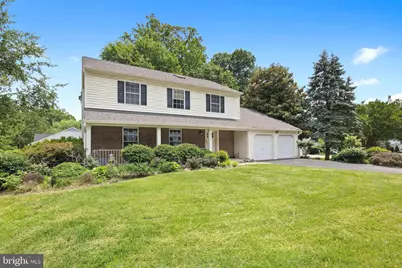 8321 Terra Grande Avenue, Springfield, VA 22153 - Photo 1