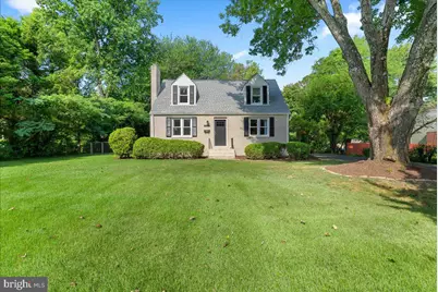 3318 Holloman Road, Falls Church, VA 22042 - Photo 1