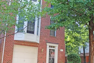 4027 Heatherstone Ct, Fairfax, VA 22030 - Photo 1