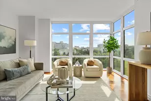 8220 Crestwood Heights Dr, McLean, VA 22102 - Photo 1