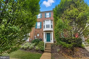 2714 Manhattan Pl, Vienna, VA 22180 - Photo 1