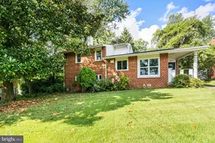 6303 Phyllis Ln, Alexandria, VA 22312 - Photo 1