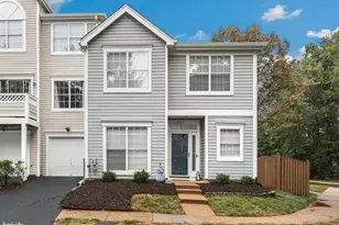 14415 Glencrest Cir, Centreville, VA 20120 - Photo 1
