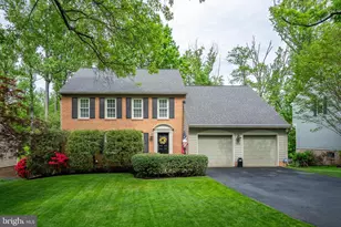 9104 Parliament Dr, Burke, VA 22015 - Photo 1