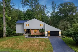 11713 Sumacs St, Oakton, VA 22124 - Photo 1