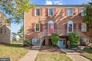 14487 Rustling Leaves Ln, Centreville, VA 20121 - Photo 1