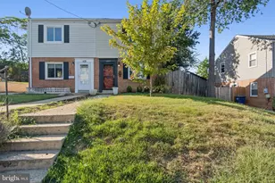 5822 Fifer Dr, Alexandria, VA 22303 - Photo 1