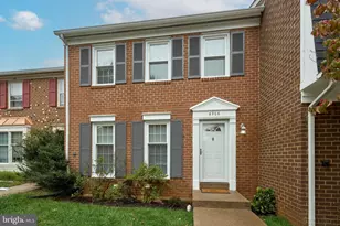 6906 Lafayette Park Dr, Annandale, VA 22003 - Photo 1