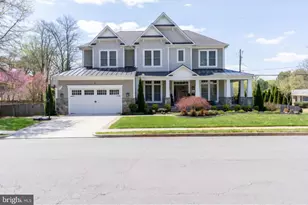 801 Meadow Ln SW, Vienna, VA 22180 - Photo 1
