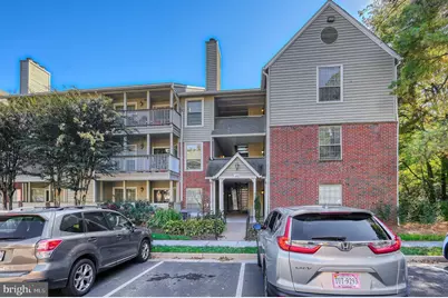 3922 Penderview Drive #305, Fairfax, VA 22033 - Photo 1
