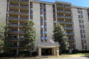 3101 S Manchester St, Falls Church, VA 22044 - Photo 1