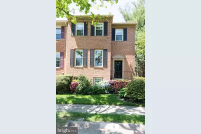 3100 Windwood Farms Drive, Oakton, VA 22124 - Photo 1