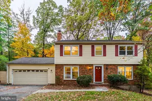 1508 Hiddenbrook Dr, Herndon, VA 20170 - Photo 1