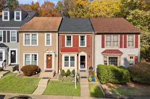 7652 Northern Oaks Ct, Springfield, VA 22153 - Photo 1