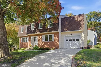 10431 Headly Ct, Fairfax, VA 22032 - Photo 1