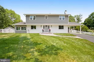 5101 Redwing Dr, Alexandria, VA 22312 - Photo 1