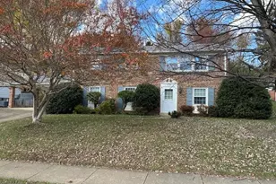 9508 Old Creek Dr, Fairfax, VA 22032 - Photo 1