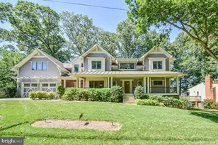 118 Moore Ave SE, Vienna, VA 22180 - Photo 1