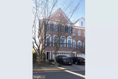 11453 Galliec Street #40, Fairfax, VA 22030 - Photo 1