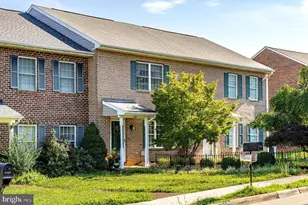 293 Emerald Dr, Harrisonburg, VA 22801 - Photo 1