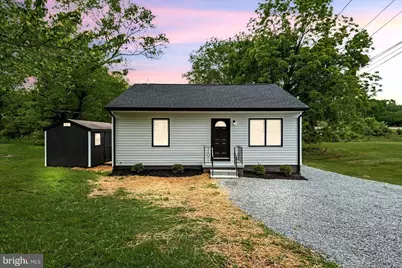 105 Cammack Street, Louisa, VA 23093 - Photo 1