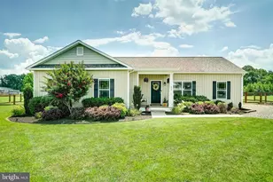 404 Hidden Farm Dr, Mineral, VA 23117 - Photo 1