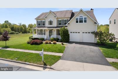 16909 Evening Star Drive, Round Hill, VA 20141 - Photo 1