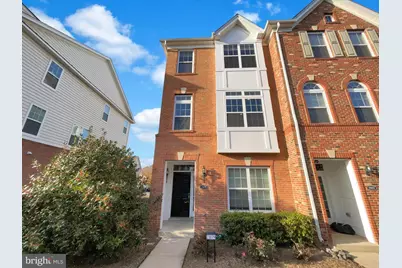 23079 Weybridge Square, Ashburn, VA 20148 - Photo 1