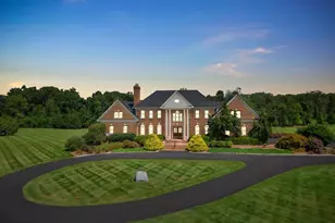 37120 Devon Wick Ln, Purcellville, VA 20132 - Photo 1