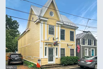 18 Liberty Street SW, Leesburg, VA 20175 - Photo 1