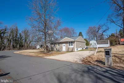 904 Blue Ridge Avenue, Middleburg, VA 20117 - Photo 1
