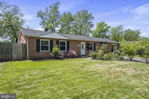 603 W Church Rd, Sterling, VA 20164 - Photo 1