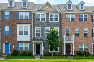 25672 Pleasant Valley Rd, Chantilly, VA 20152 - Photo 1