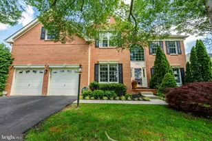 43058 Olive Tree Ln, Chantilly, VA 20152 - Photo 1