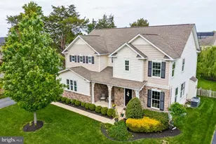 42004 Donnington Pl, Ashburn, VA 20148 - Photo 1
