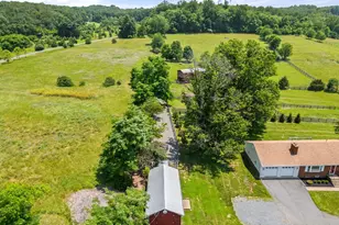 20772 Gleedsville Rd, Leesburg, VA 20175 - Photo 1