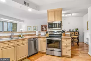 19355 Cypress Ridge Terrace, Leesburg, VA 20176 - Photo 1