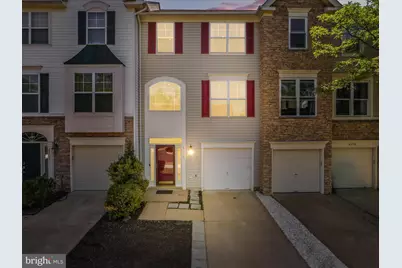 43735 Scarlet Square, Chantilly, VA 20152 - Photo 1