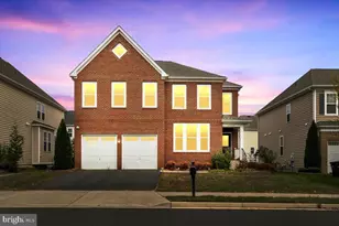 42344 Abney Wood Dr, Chantilly, VA 20152 - Photo 1