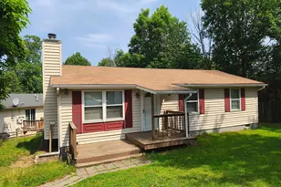 636 York Ln SE, Leesburg, VA 20175 - Photo 1