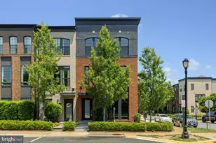 23112 Brooksbank Square, Brambleton, VA 20148 - Photo 1