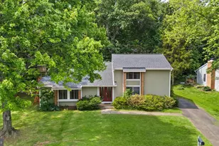 402 Sugarland Run Dr, Sterling, VA 20164 - Photo 1