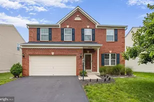42240 Palm Cove Ct, Chantilly, VA 20152 - Photo 1